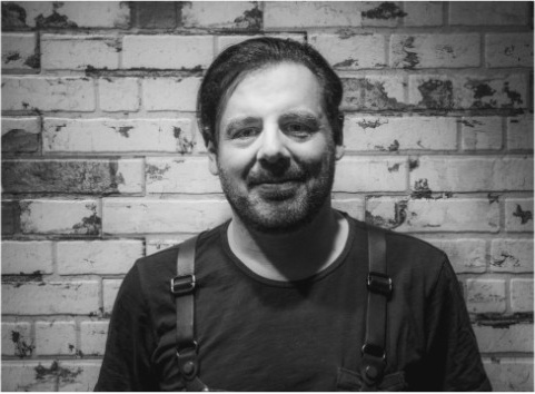 Porträtt av Gustavo, Frisör · Barn, dam & herr